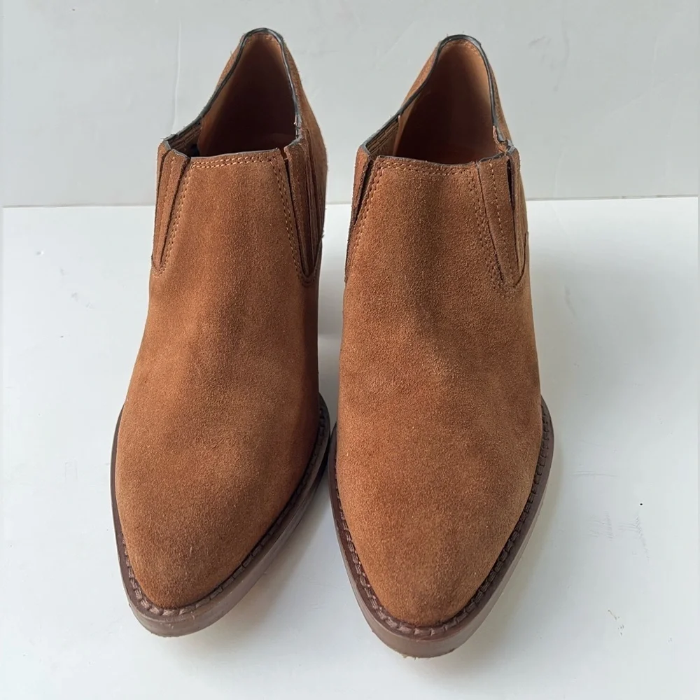 Coach Perri Brown Suede Ankle Booties Size 7 C